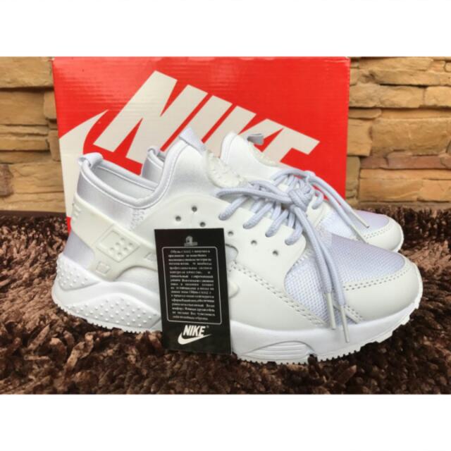 nike huarache on sale