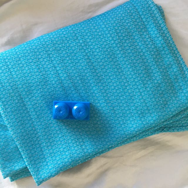 pavo woven wrap