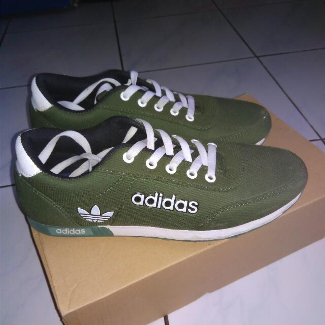 Sepatu Adidas Wanita Fesyen Wanita Sepatu Di Carousell
