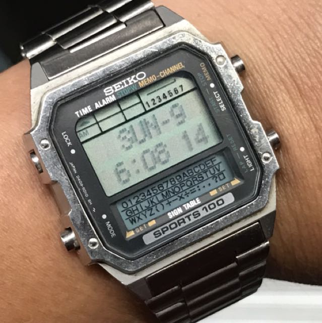 seiko sport 100 digital