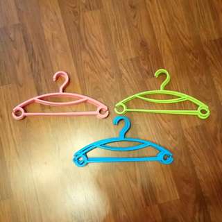 彩色衣架14支
