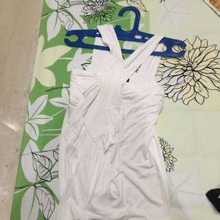 EXPRESS WHITE TANKTOP WITH RUFFLES