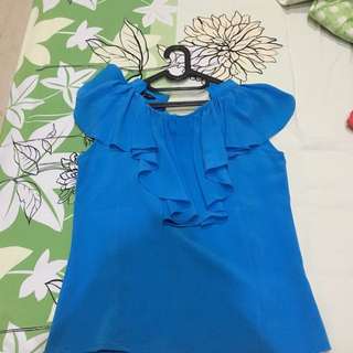 BLUE RUFFLE TANKTOP