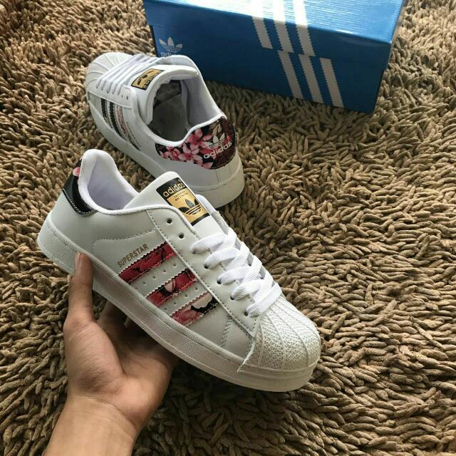 Superstar 1 online white red floral