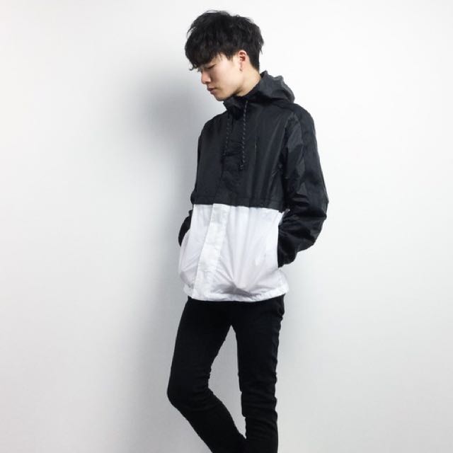 Adidas originals sales berlin windbreaker