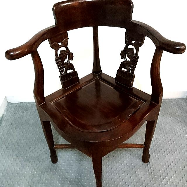 Classic Rosewood Corner Chair A 50 Offer Has Been Made First Come And Or Make Payment Gets The Item Thank You Furniture Tables Chairs On Carou Classic Rosewood Corner Chair A 50, Wood You Furniture
