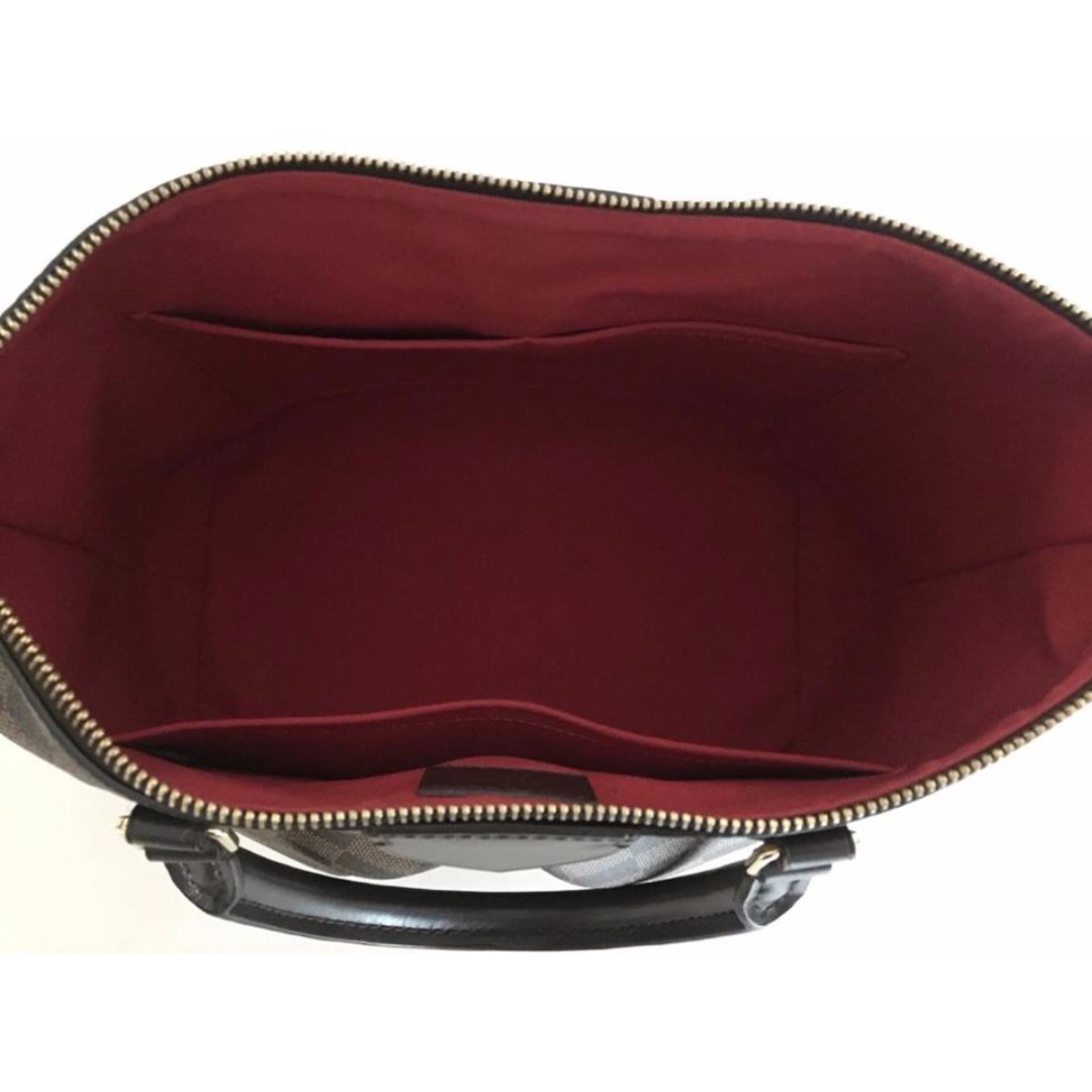 Louis Vuitton Mini Lockit Bag Charm - Farfetch