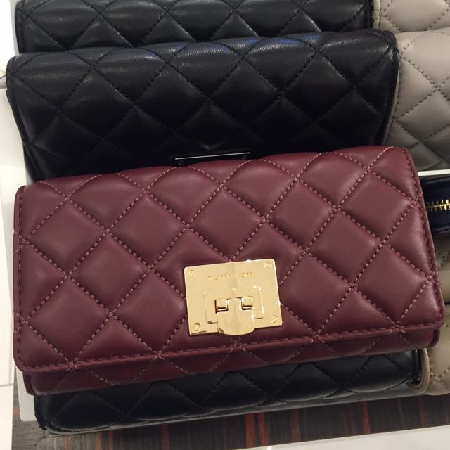 Michael Kors Astrid Quilted Leather Wallet, Women's Fashion, Bags &  Wallets, Purses & Pouches on Carousell