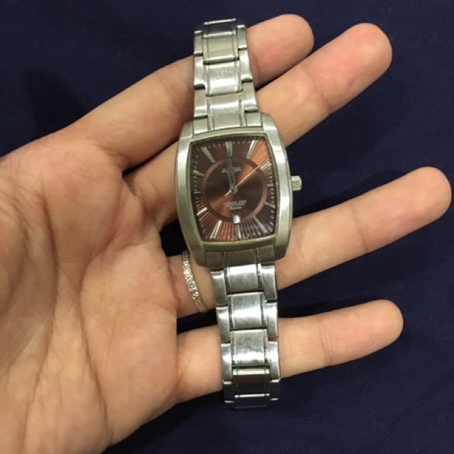 ALBA Women Watches Model VJ22 X050 Women s Fashion Watches