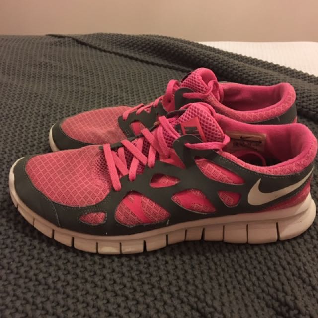 nike shoes free run 2