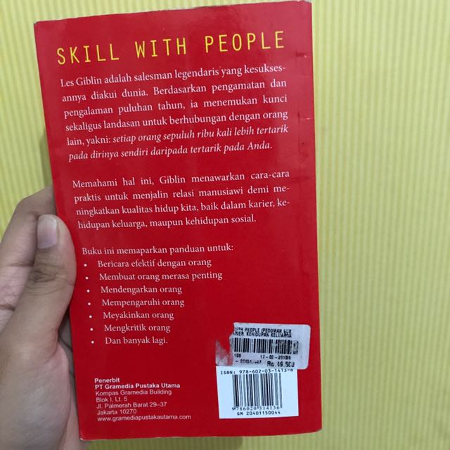 Skill With People Les Giblin Buku Alat Tulis Buku Di Carousell
