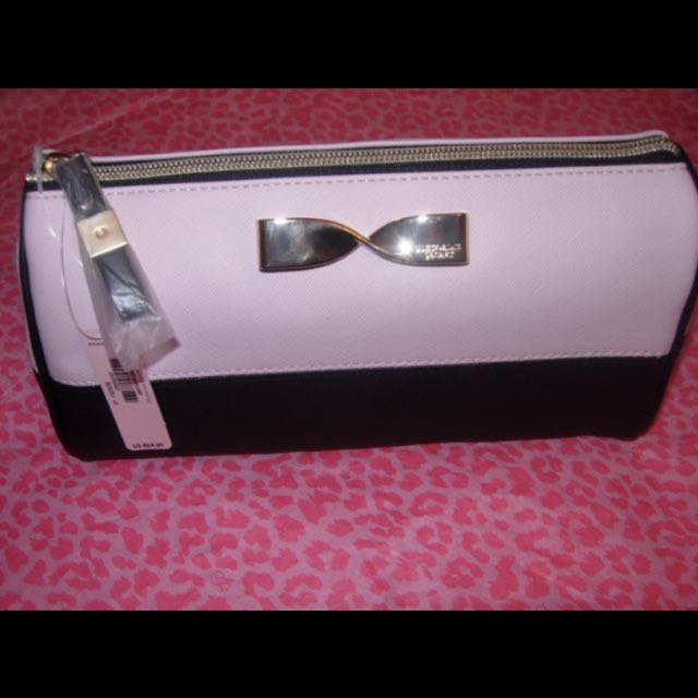 Victoria secret makeup on sale bag price