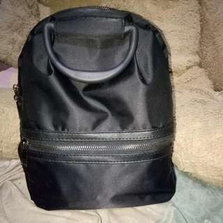 Backpack miniso