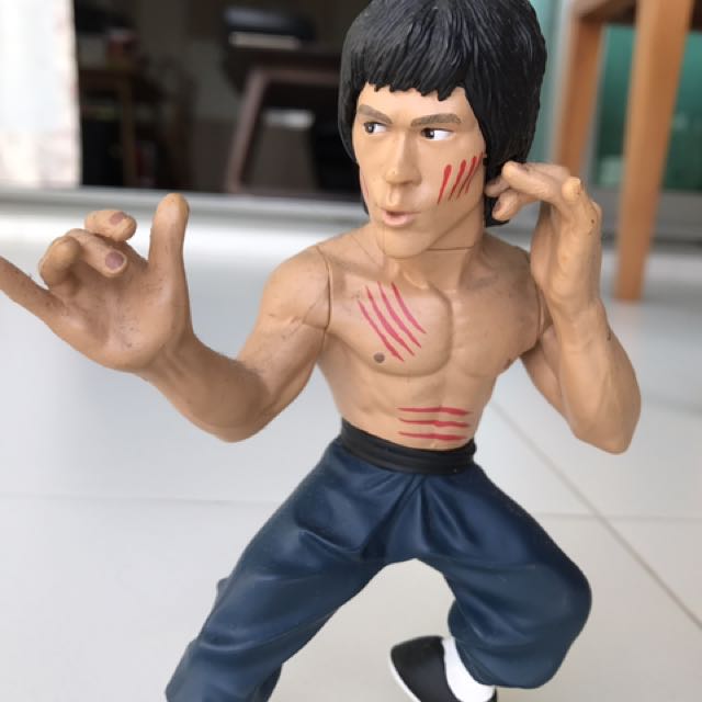 Bruce Lee Figuirine 6 Inch Hard Resin