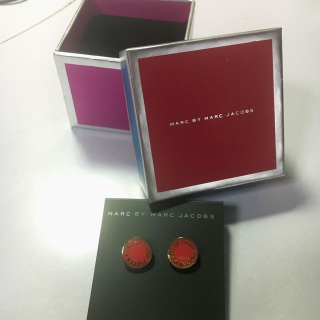 Marc By Marc Jacobs Earrings In Box Women S Fashion Jewelry On Carousell Marc by marc jacobs 'toggles & turnlocks' link bracelet | nordstrom. marc by marc jacobs earrings in box