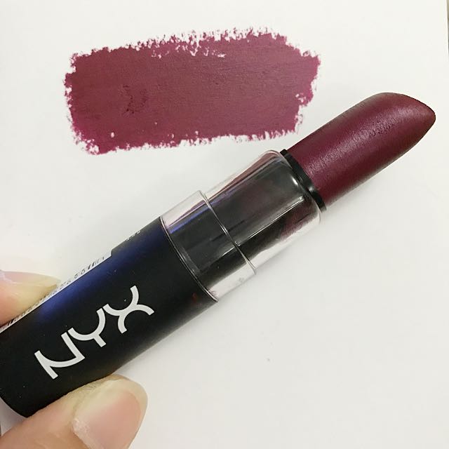 nyx matte lipstick siren