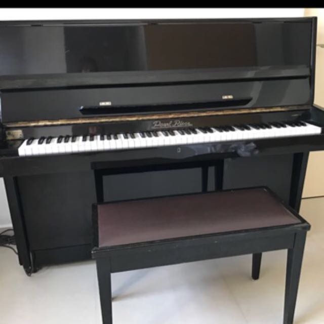 Piano Pearl River~, Hobbies & Toys, Music & Media, Musical Instruments ...