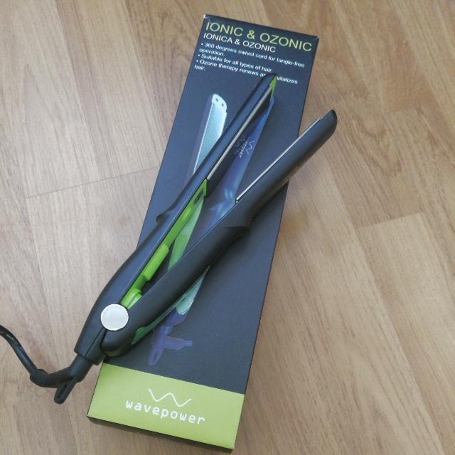 Wave power 2025 hair straightener