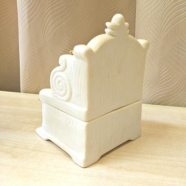 White Ceramic Bookshelf Ornament With Compartment, Furniture & Home