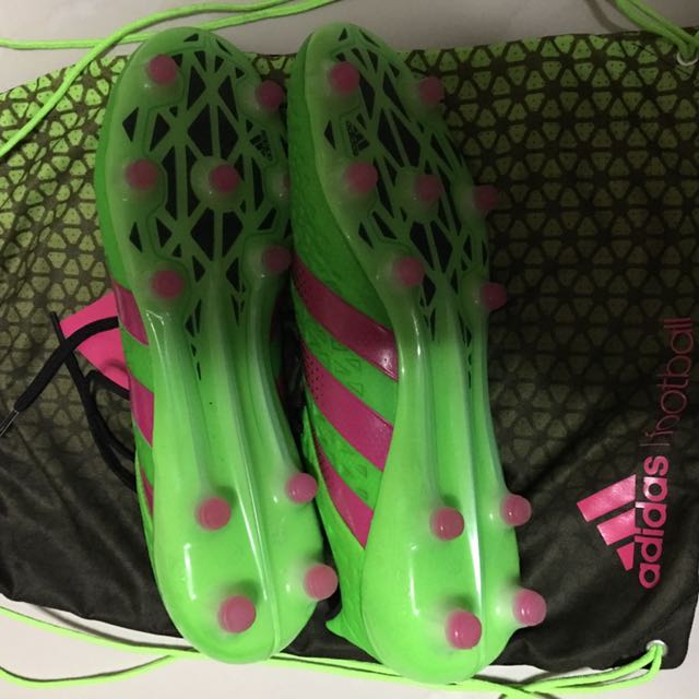 adidas outlet football boots