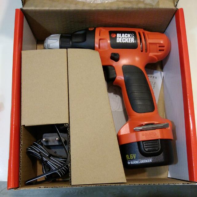Black and store decker cd9600