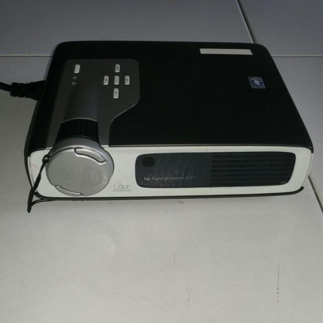 HP DLP Digital projector XB31 for sale, TV & Home Appliances, TV