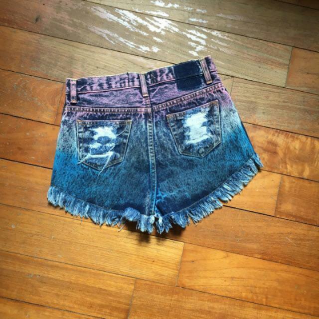 WAS 10 NOW 7 Instocks Mogi Dip Dye Frayed Acid Washed Shorts Women s Fashion Bottoms Other Bottoms on Carousell