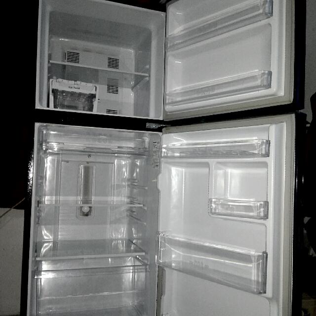 Kulkas Panasonic 2 Pintu Nr B229s Kitchen Appliances Di Carousell