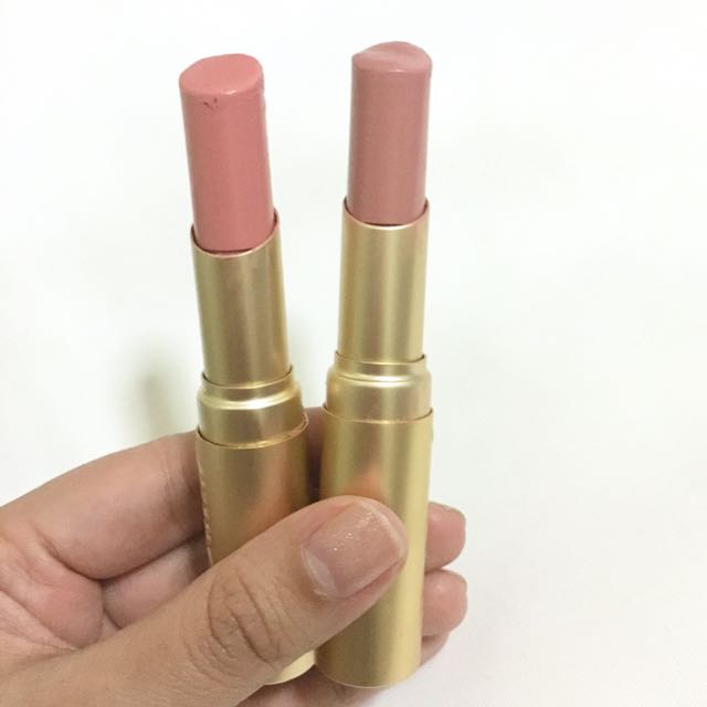 Too Faced Lipsticks w/ Glitter Pouch (Category: Makeup) located in Manila. Submitted by preloved_sophia (Listing ID 118787039, Image 1). Description: .