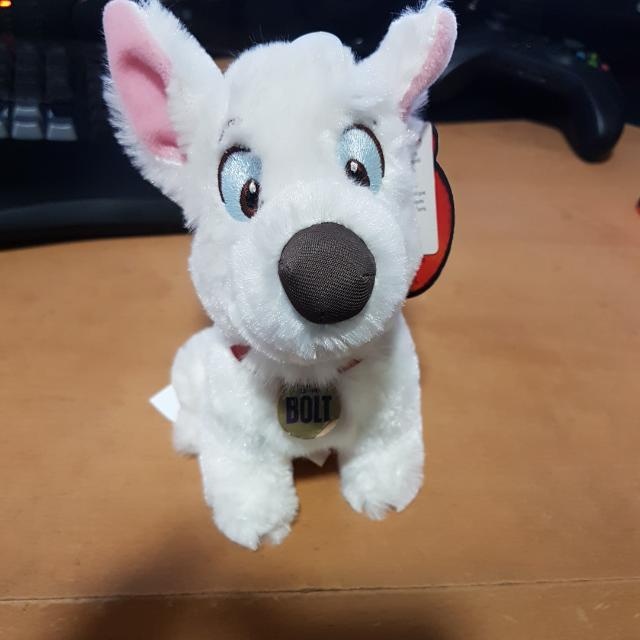 Bolt Plush, Hobbies & Toys, Toys & Games on Carousell