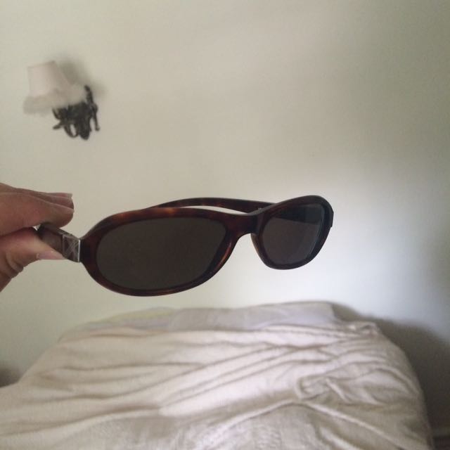 burberry sunglasses toronto