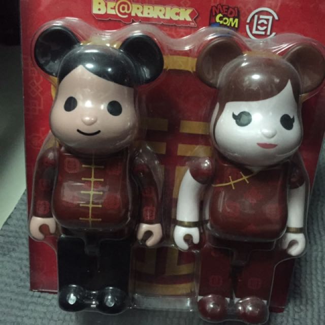 clot bearbrick