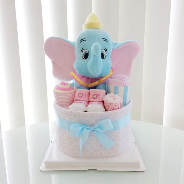 dumbo diaper cake