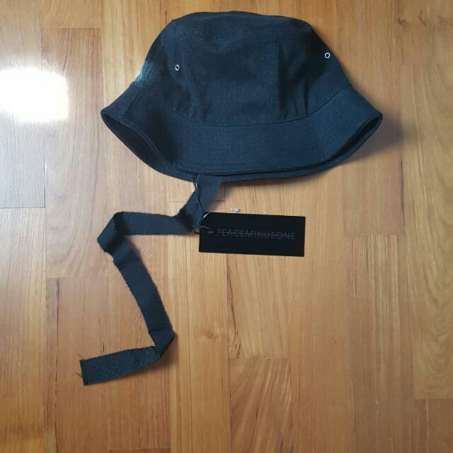 Peaceminusone Cotton Bucket Hat Men s Fashion Tops Sets