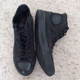 Black Converse