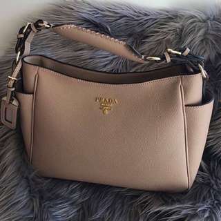 PRADA DAINO HOBO
