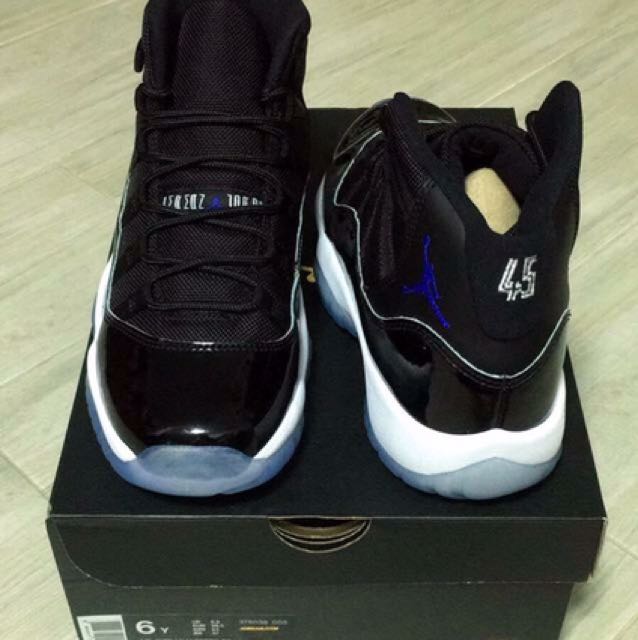 aj11 space jam