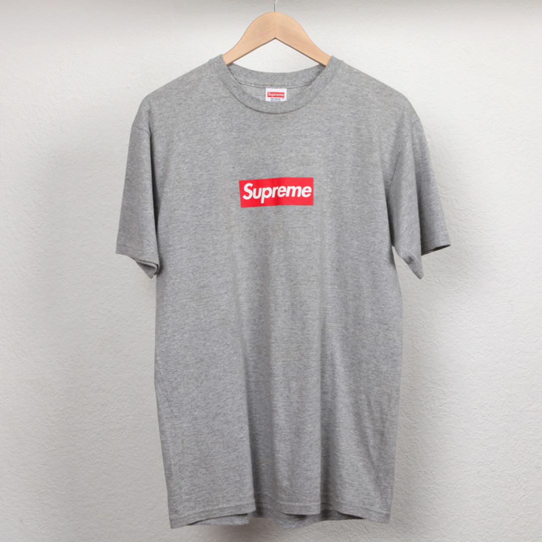 Supreme Friends And Family Box Logo - Just Me And Supreme
