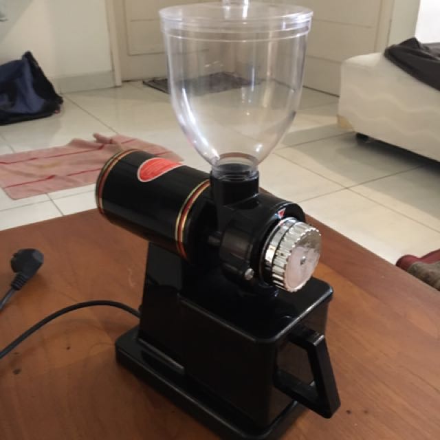 Coffee Grinder Latina 600n Kitchen Appliances On Carousell