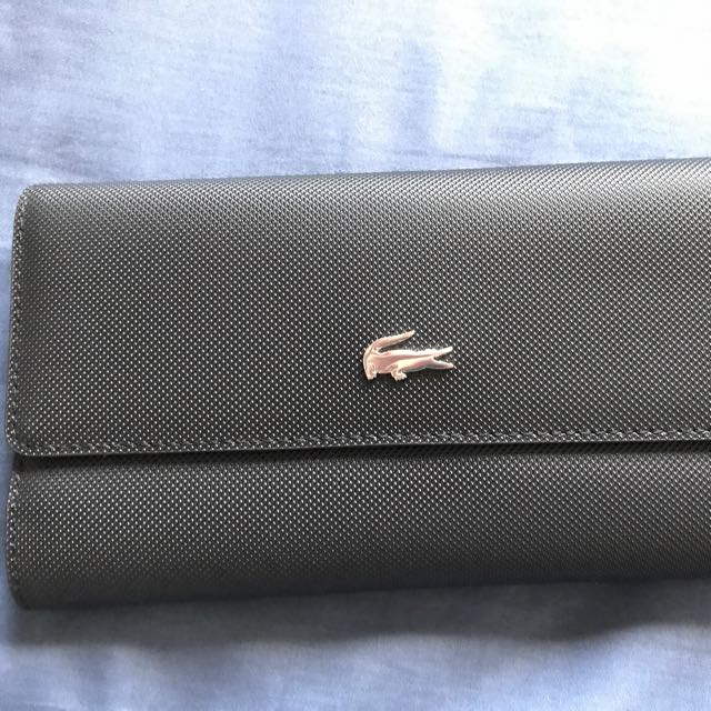 lacoste ladies wallet