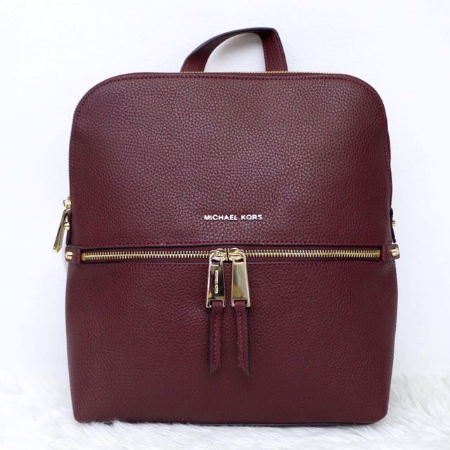 michael kors slim backpack