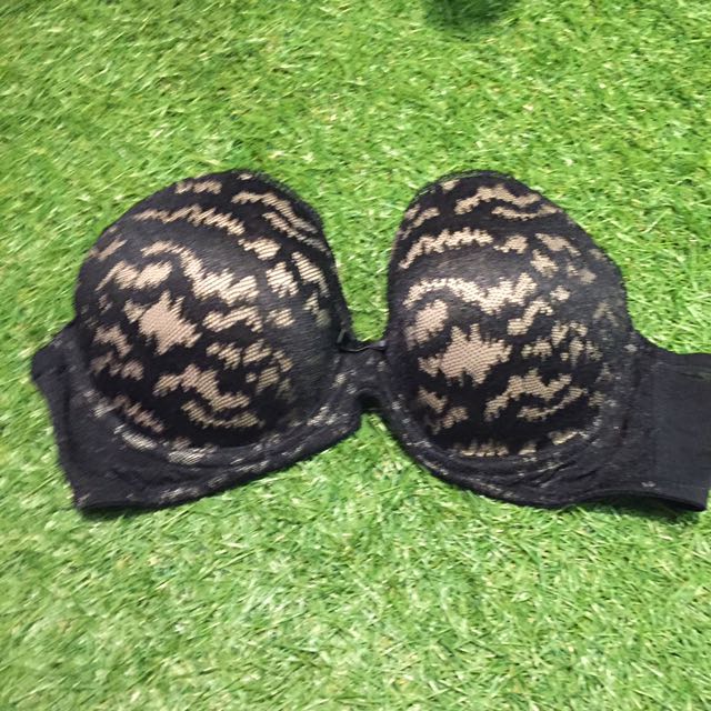 M&S Strapless Push-up Bra (Inc Postage), Women's Fashion, New Undergarments  & Loungewear on Carousell