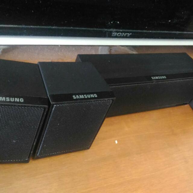 Samsung Dvd Player Karaoke 5.1speakers HTE350K, Audio, Soundbars