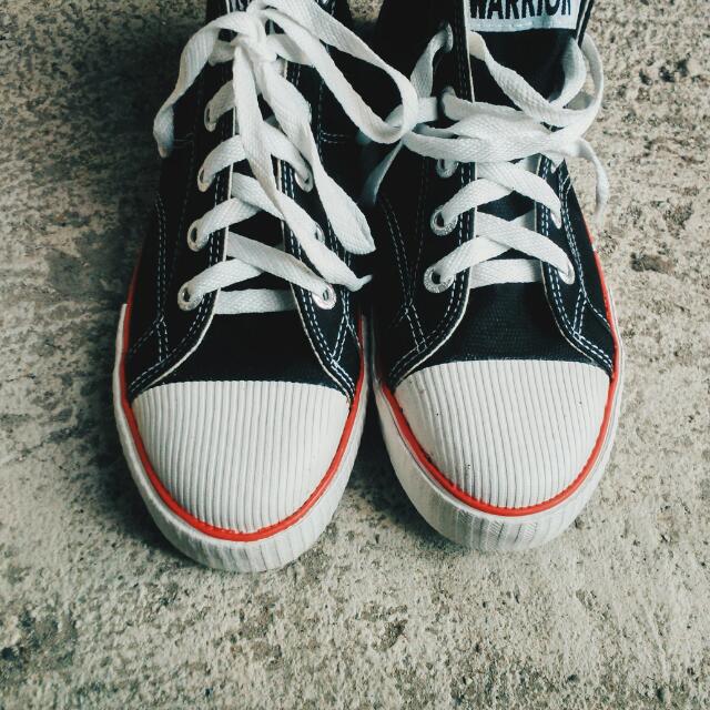 Sepatu Warrior Vintage Jadul Unisex Fesyen Pria Sepatu Di Carousell