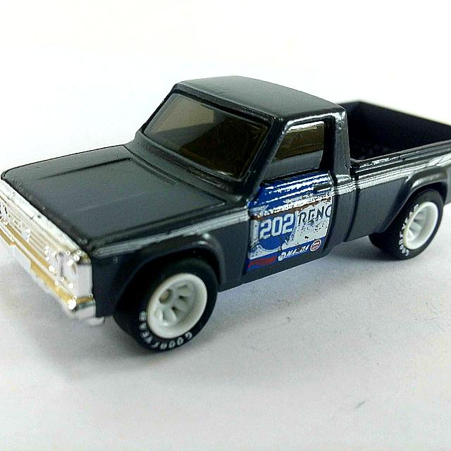 Mazda dtx00 clearance