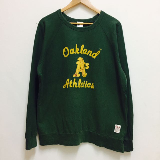 vintage oakland a's shirt