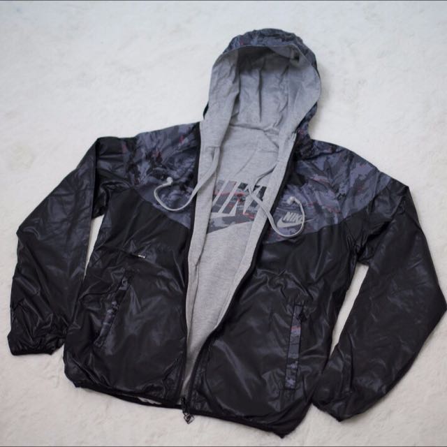 sweater windbreaker