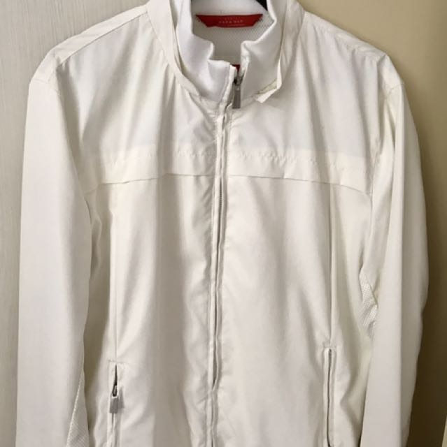 white jacket zara