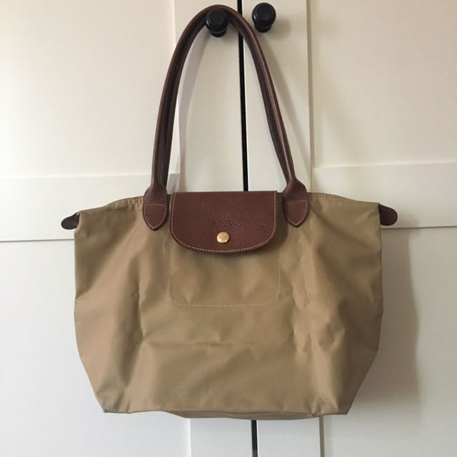 Longchamp tan color