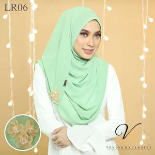 Shawl | Laura Instat Shawl